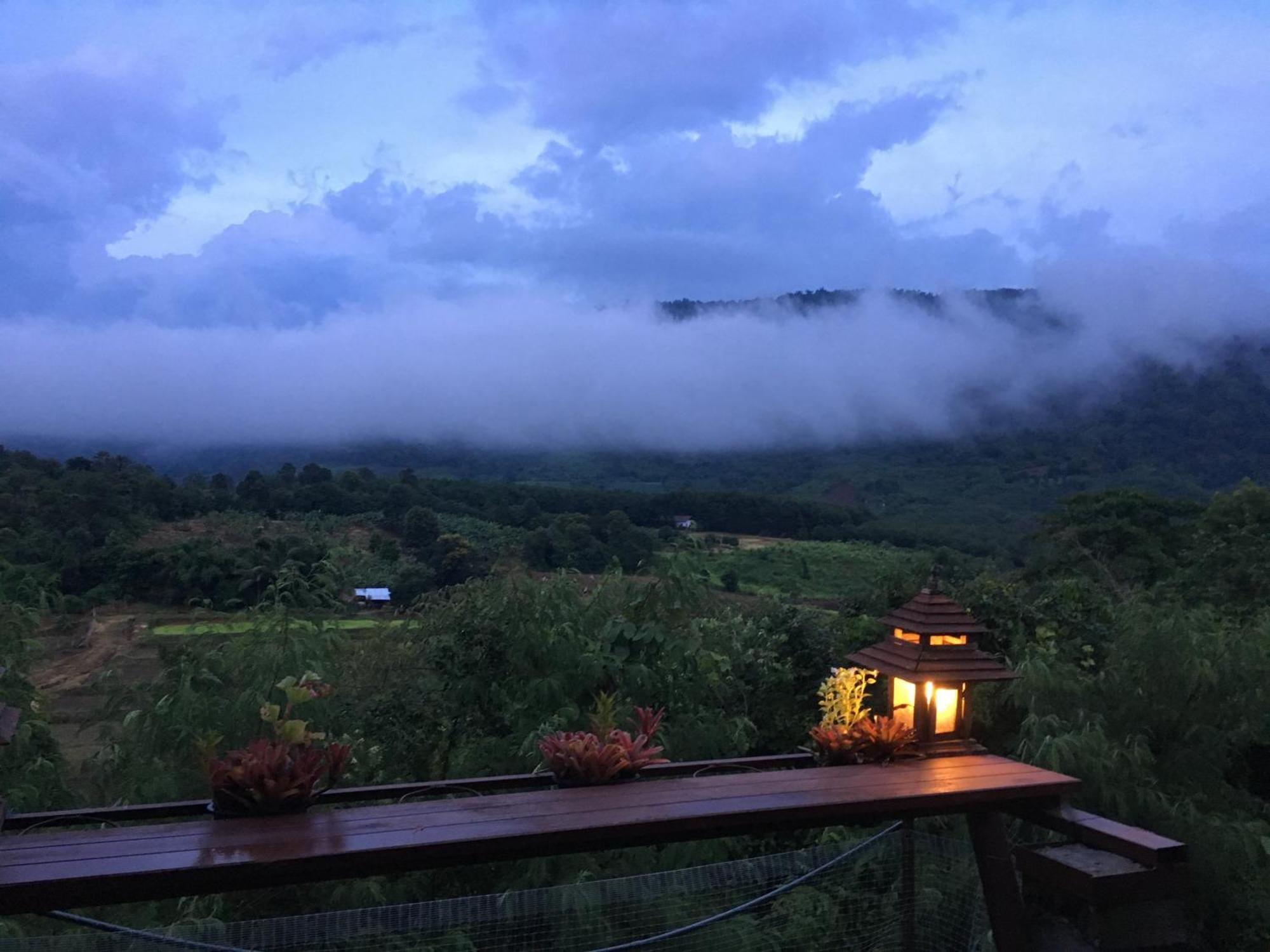 Phurua Bussaba Resort & Spa Loei Exteriör bild